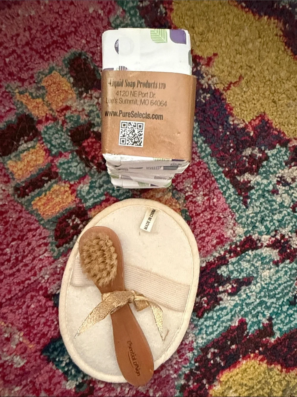 Pure Selects pack of Soap Bars with Exfoliating Tools